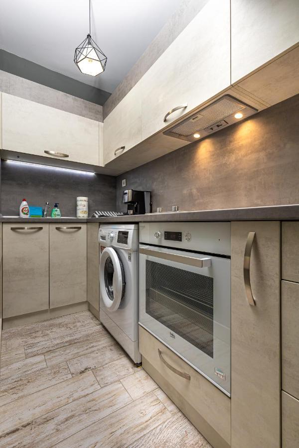 Modernly-Designed 1Bd Apartment With A Nice Terrace Plowdiw Exterior foto